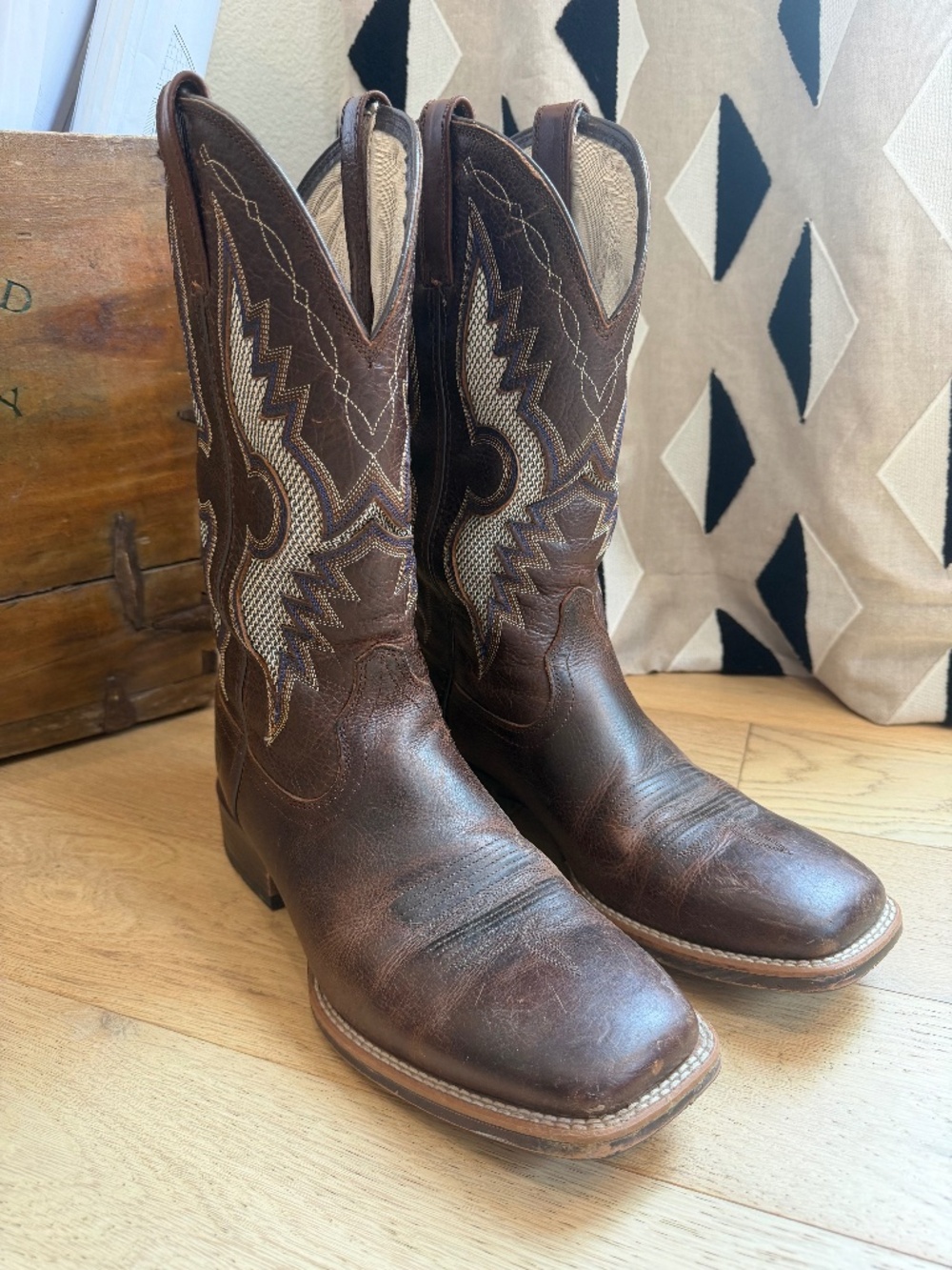 Ariat Solado VentTEK Western Boot in Dark Whiskey Mens Size 11D